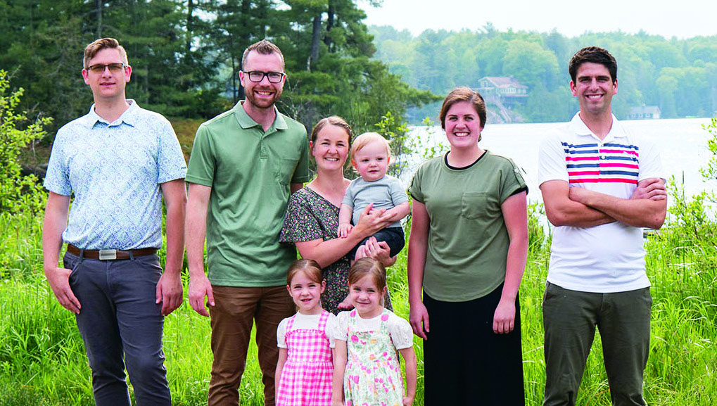 Gospel Echoes Cross Connection Team